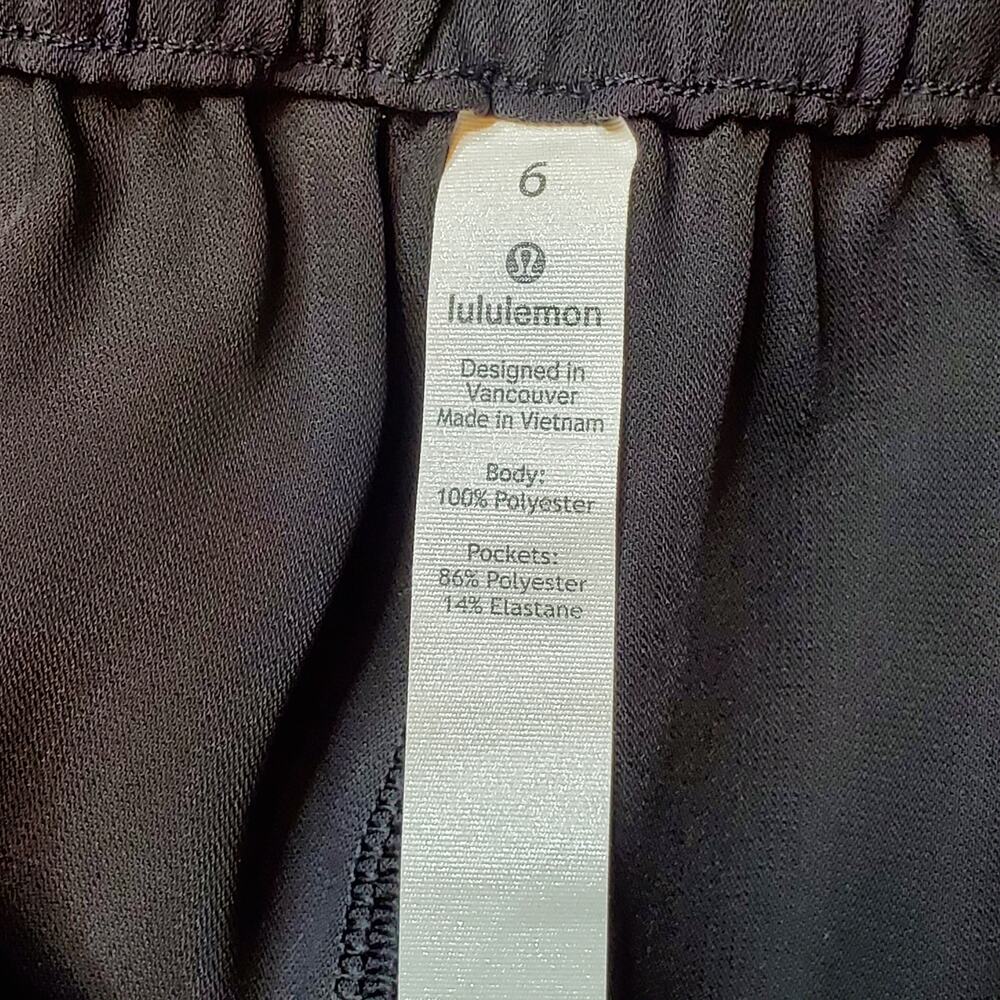 Lululemon Women's Size 6 Noir Wide Leg Crop Black W6AYAS - Picture 6 of 7